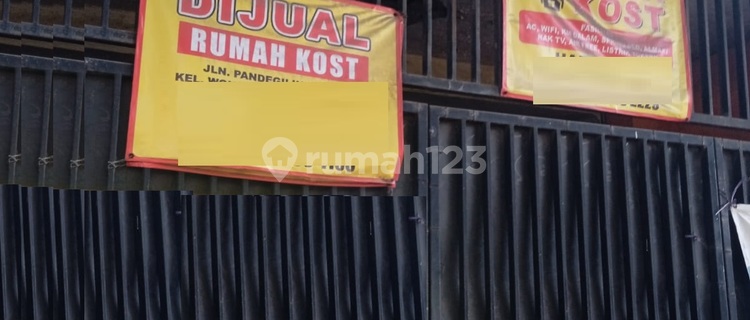 Rumah Dijual Pandegiling Tegalsari Surabaya 1