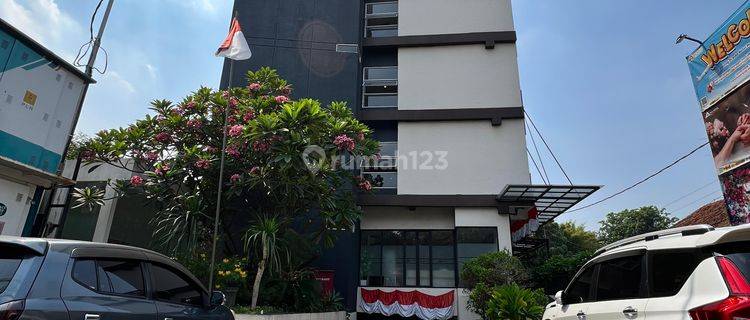 Hotel Aktif Furnished Area Strategis Matraman Dekat Pusat Bisnis  1