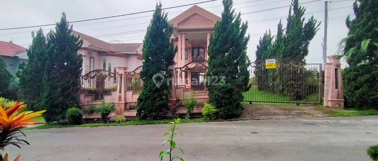 Jual MURAH VILLA bagus di PUNCAK TRAWAS, Prigen,Jawa timur 1