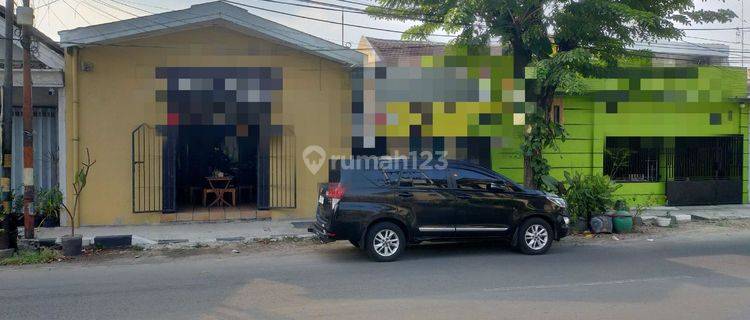 Dijual MURAH Rumah usaha Mojokerto,Jawa Timur  1