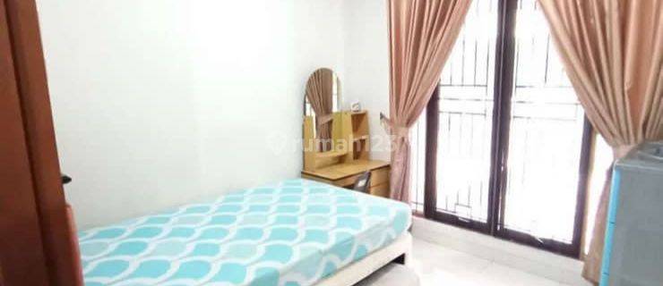 Rumah di Emerald Bintaro 2 Lantai 1