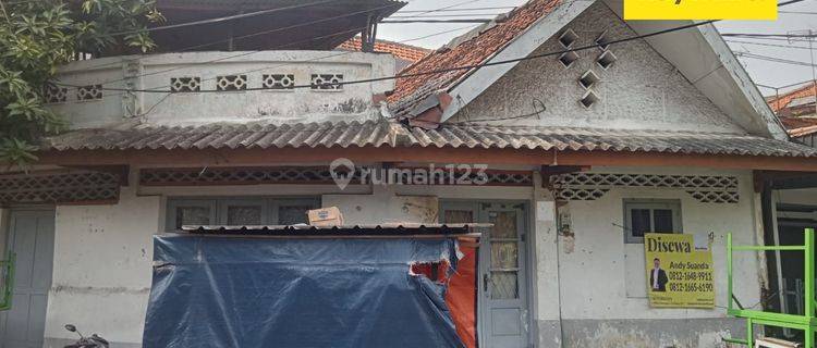 Disewakan Rumah di Jalan Halimun Tidar Surabaya 1
