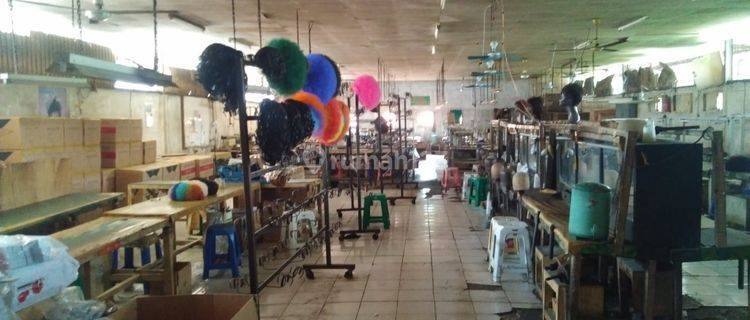 Dijual Pabrik di Cilangkap, Tapos Depok Luas Tanah 1050 M2  1