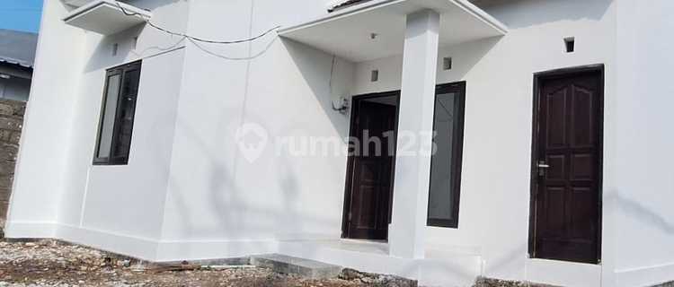 Freehold Beautiful Minimalist House South Kuta Nusa Dua