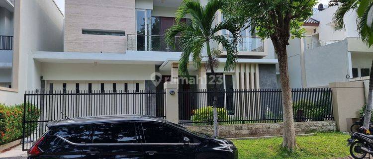 Disewakan Rumah Siap Huni Semi Furnish Graha Family 1