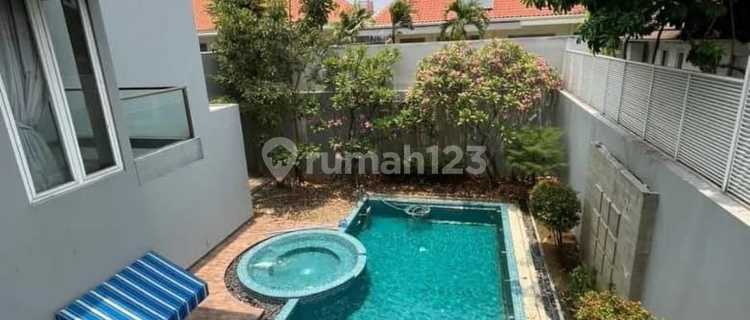 Graha Family House Swimming Pool Comfortable Fully Furnished 1