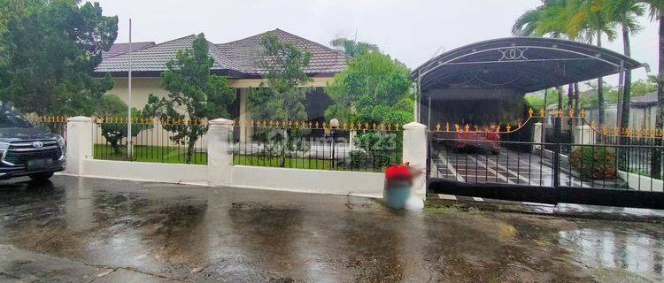 Jual Rumah Mewah Luas Siap Huni Posisi Hook Suhada Pontianak 1