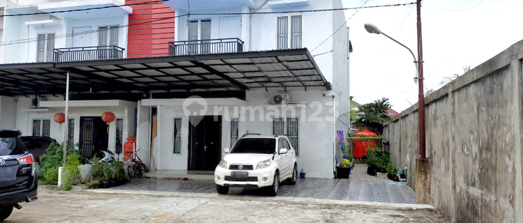 For Sale Luxury House Hook Position Ready to Live Sui Raya Dalam Pontianak 1