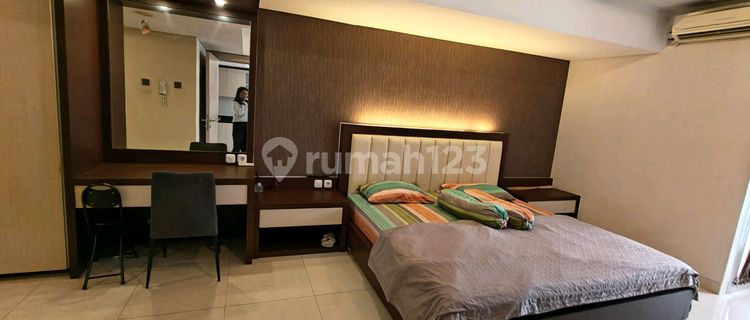 Apartemen, 1
