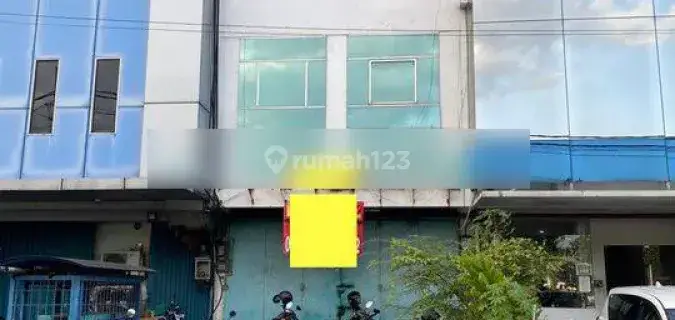 Ruko di Griya Inti Sentosa, Sunter 1
