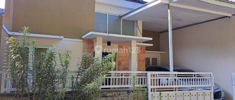 Rumah di Jl. Tlogomas dekat kampus unmuh Malang 3 kamar SHM 1