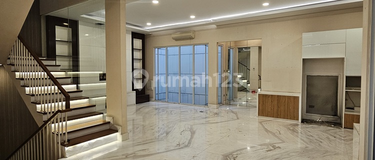 For Rent Luxurious Ready-to-Live Home in Permata Buana, West Jakarta 1