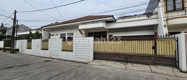 Rumah di Sunrise Garden Kedoya Jakarta Barat  1