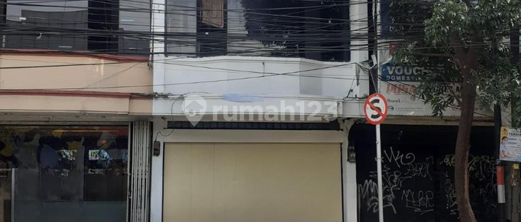 Ruko Strategis 3 Lantai di Lucky Square Antapani, Bandung 1
