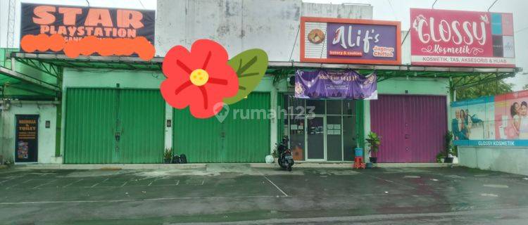 Ruko 1 lantai, uk 4 x 20, tepi jln raya di Ngaglik.SHM, IMB.Bentuk tanah leter L. 1