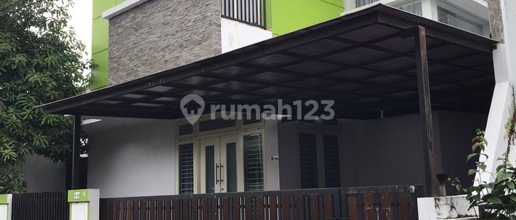 2-Story Furnished House, in North Tugu Yogyakarta, Near Tentrem Hotel. 1
