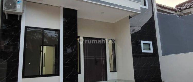 Rumah di REGENCY MELATI MAS SERPONG TANGERANG MINIMALIS,MODERN,BAGUS RAPI SIAP HUNI 2 Lantai SHM 1