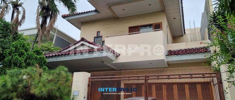 Disewakan Rumah 2 Lantai Permata Buana Kembangan Luas 300m2 1