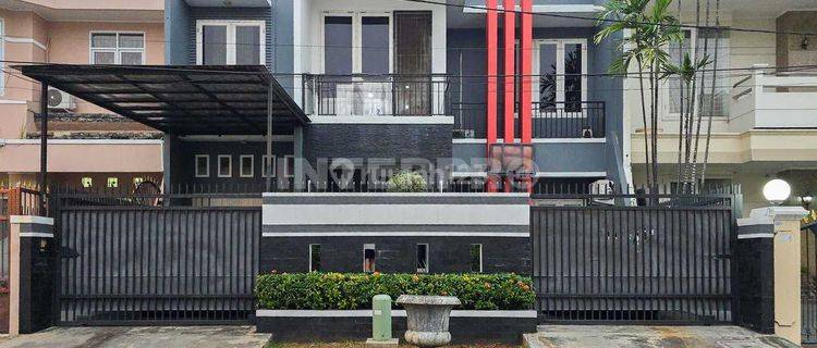 Rumah Minimalis Modern Taman Villa Meruya Siap Huni 200m2 1