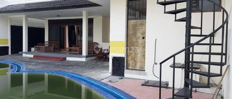 Komplek Cipaku Murah Kolam Renang Setiabudi Bandung 1