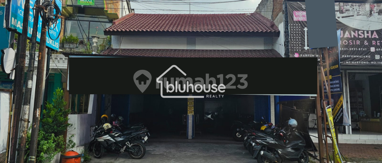 Strategic Business Shop House on Main Road Near University at Mt Haryono 1