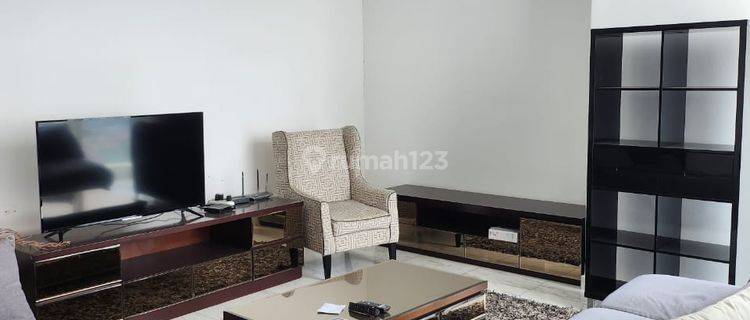 Peak Sudirman 3br 232m2 Furnished For Rent 1