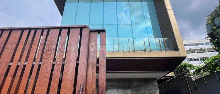 DIJUAL BANGUNAN RUKO MODERN 6 LANTAI di JL. TEUKU CIK DITIRO, JAKPUS  1