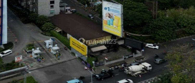 DIJUAL BANGUNAN / TANAH at Jl KH MAS MANSYUR, JAKPUS 1