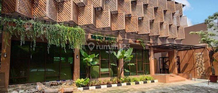 Ruko , Ruang Usaha At Jl Prapanca Raya, Kebayoran Baru 1