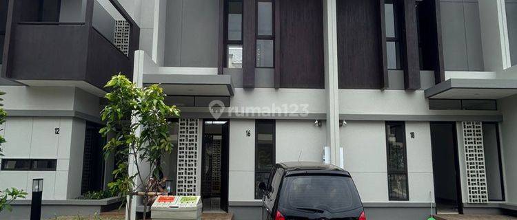 SEWA BAGUS RUMAH TIPE FIONA MURAH BIKIN BETAH DI SUMMARECON BDG 1