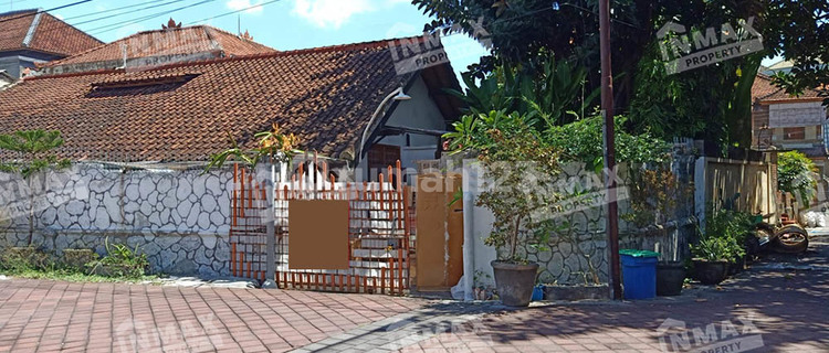 Rumah Kontrakan Posisi Hook Siap Huni Kuta Bali, Sangat Terawat 1