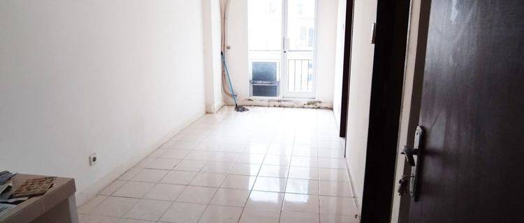 Dijual Apartemen Puri Park View Hadap Pool Lokasi Meruya Jakbar 1