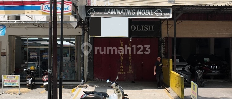 For Rent, South Veteran Commercial Building in Makassar, Mamajang Dalam, with Certificate of Ownership. 1