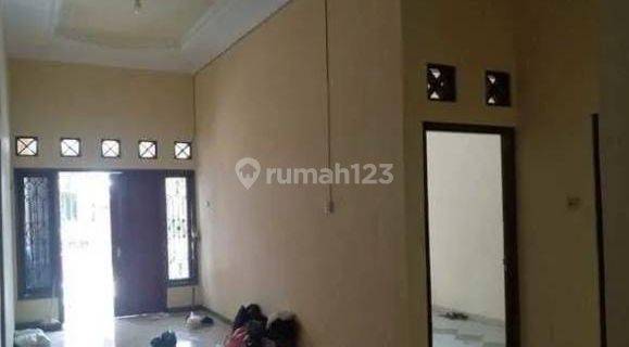 Disewakan Rumah Selatan Fkip Universitas Sarjanawiyata Taman Siswa Jogjakarta Kode Dr.728  1