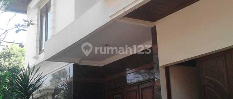 Rumah Mewah 2 Lt Bagus Lt 840 m2 Kemang Jakarta Selatan 1