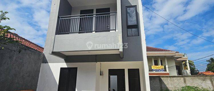 Dijual Rumah Mewah 2 Lantai Spec Terbaik Legalitas Aman 1