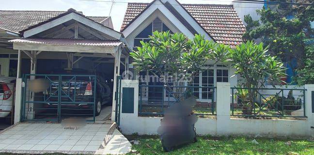 Disewakan Rumah 1.5 Lantai Siap Huni Furnished di Griya Loka, BSD City 1