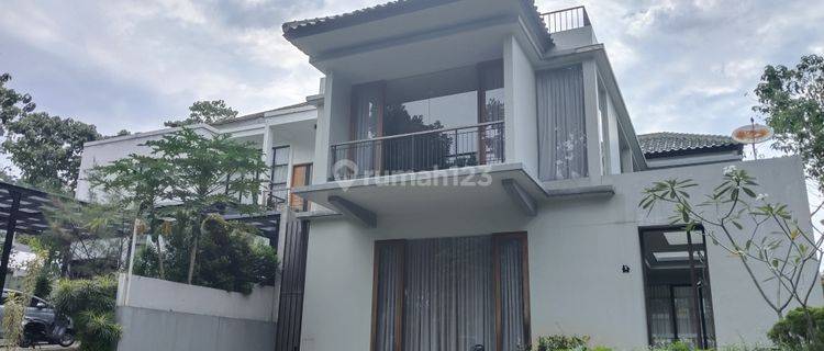 Rumah Modern Siap Huni Di Cluster Bukit Golf Hijau Lingkungan Asri Sentul City Bogor 1