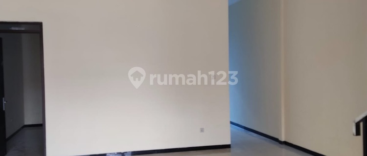 Rumah siap huni harga murah dalam cluster Mekar Wangi, Bandung 1