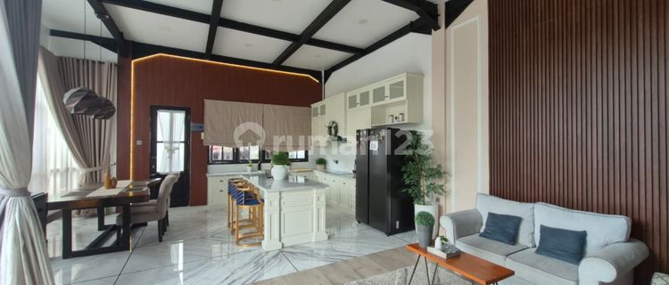 Rumah eksclusif mewah dan murah di Gegerkalong Permai, Bandung 1