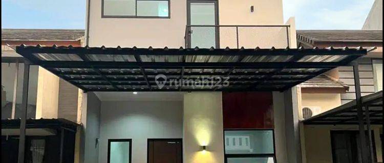 Rumah 2 Lantai Dgn Fasilitas Lengkap di Cibubur , Bekasi 1