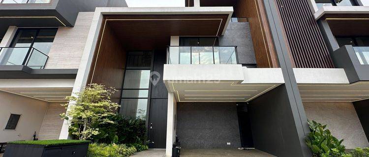 Rumah Mewah Dilokasi Strategis Di Selatan Jakarta Free Lift  1