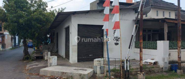 Disewakan Rumah Siap Pakai Plamongan Indah 1