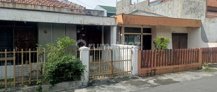 Di Jual Rumah Tengah Kota Seteran Semarang 1