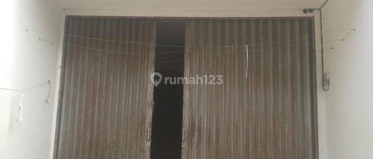 Disewakan Ruko 2 Gandeng Kebon Kacang Lb 600m2, Lokasi Strategis 1