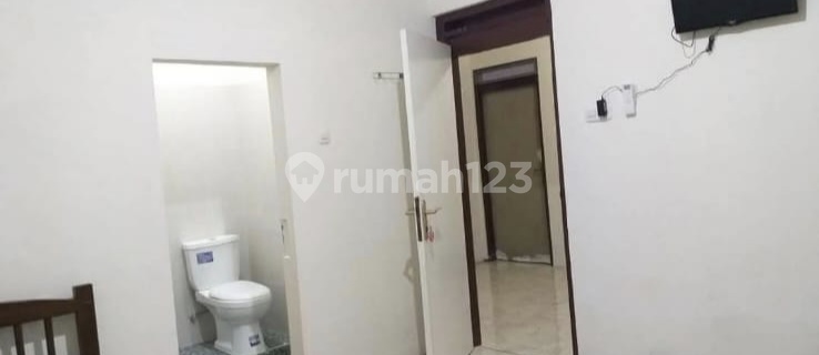 1935. Active Boarding House North Semampir East Surabaya 1