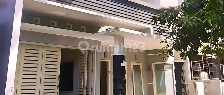 2004. For Sale: Agus Salim Kauman Bojonegoro City Center House 1