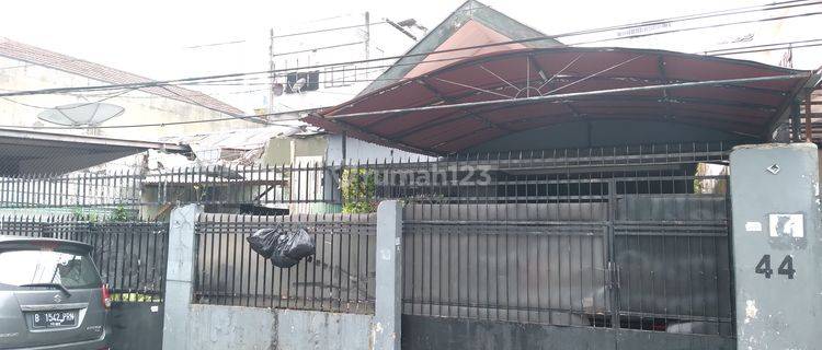 Rumah Lama Jl Kebon Kacang Tanah Abang Jakarta Pusat Lt 348m2 Cck Kost 1