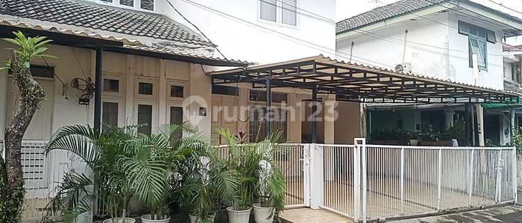2-Story House in Bintaro Sector 9, Mertilang, Pondok Aren, South Tangerang, Land Area 238m2, Cash Only 1