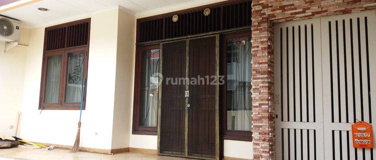 Dijual Rumah di Puri Kencana Jakarta Barat 1